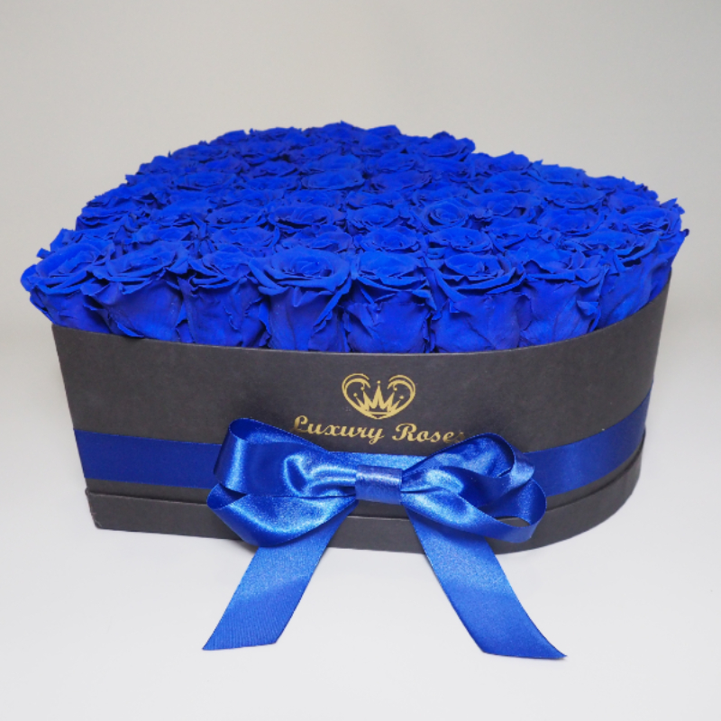 Luxusný čierny mega box srdce s trvácnymi modrými ružami
